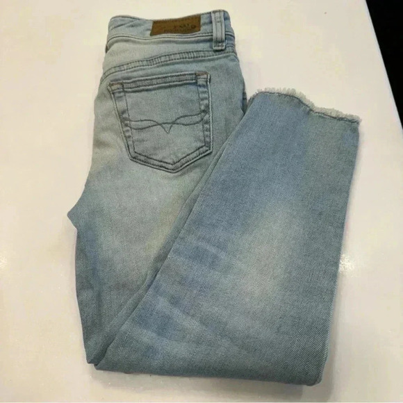 Polo RALPH LAUREN Girls Size 10  Skinny Jeans light wash Raw Hem - Picture 9 of 10